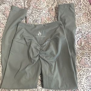 scruch butt ryderwear leggings